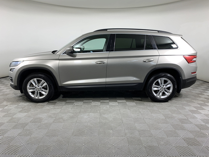 SKODA Kodiaq 2, 2018 года, Робот, БЕЖЕВЫЙ