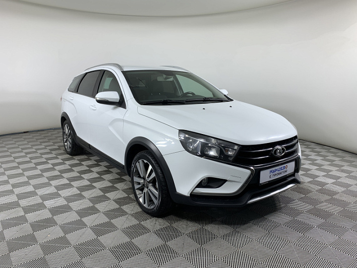 Lada Vesta 1.8, 2019 года, Робот, БЕЛЫЙ