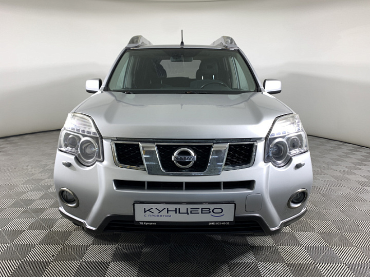 NISSAN X-Trail 2, 2012 года, Механика, Серебристый