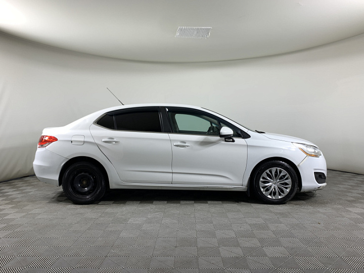 CITROEN C4 1.6, 2013 года, Механика, БЕЛЫЙ