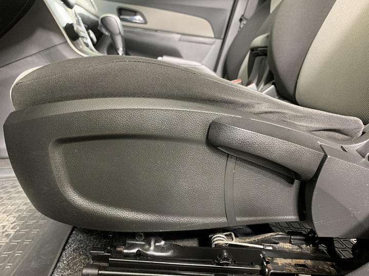 CHEVROLET Cruze 1.8, 2013 года, Автоматическая, Аквамарин