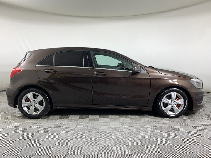 MERCEDES-BENZ A-Класс 1.6, 2014 года, Робот, КОРИЧНЕВЫЙ