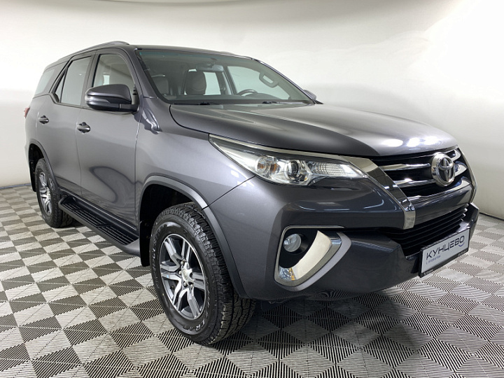 TOYOTA Fortuner 2.7, 2018 года, Автоматическая, ТЕМНО-СЕРЫЙ