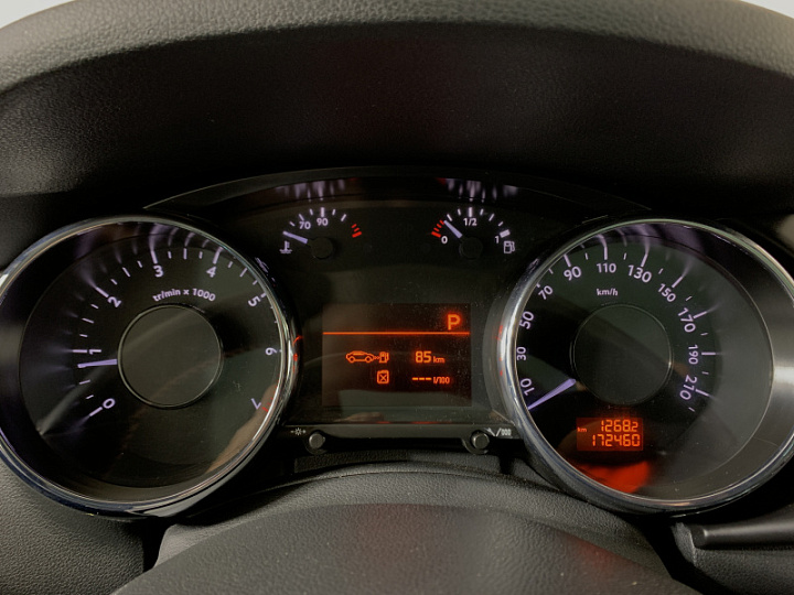 PEUGEOT 3008 1.6, 2012 года, Автоматическая, БЕЛЫЙ