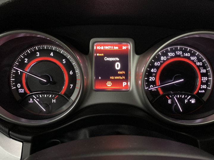Fiat Freemont 2.4, 2013 года, Автоматическая, Черный