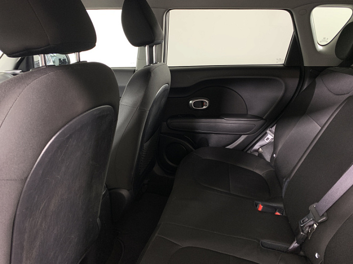 KIA Soul 1.6, 2016 года, Автоматическая, БЕЛЫЙ