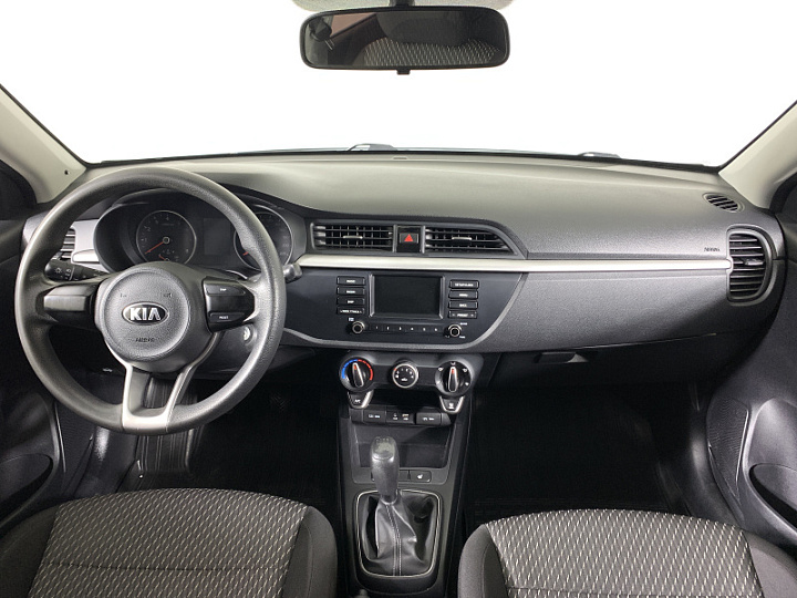 KIA Rio X-Line 1.4, 2018 года, Механика, БЕЛЫЙ