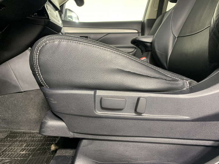 MITSUBISHI Outlander 2, 2013 года, Вариатор, БЕЛЫЙ