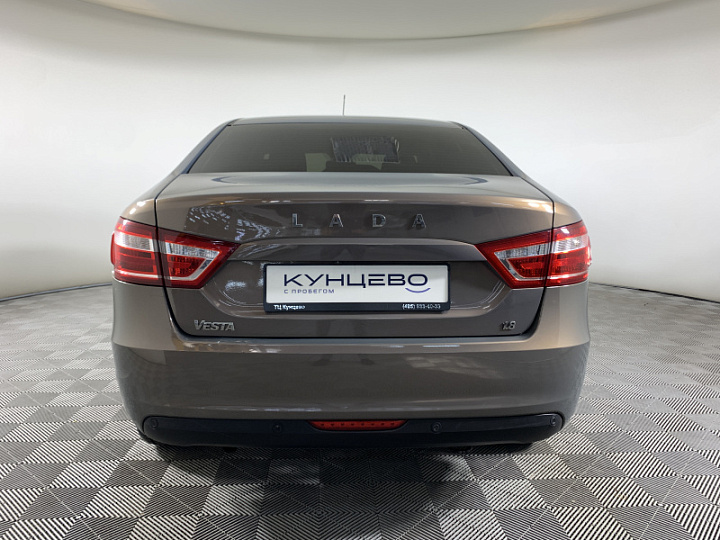 Lada Vesta 1.8, 2018 года, Робот, Серо-голубой