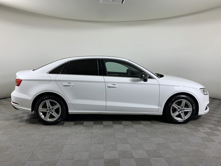 AUDI A3 1.4, 2016 года, Робот, БЕЛЫЙ