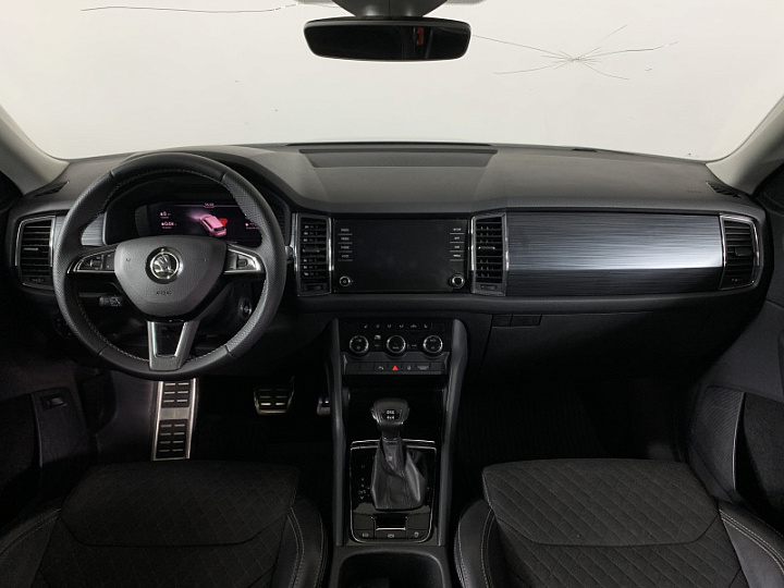 SKODA Kodiaq 1.4, 2019 года, Робот, ЧЕРНЫЙ