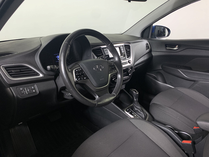 Hyundai Solaris 1.6, 2017 года, Автоматическая, Синий