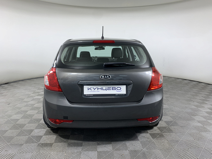 KIA Ceed 1.6, 2010 года, Автоматическая, Серебристый