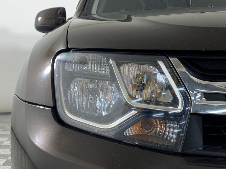 RENAULT Duster 2, 2017 года, Механика, Темно-Коричневый
