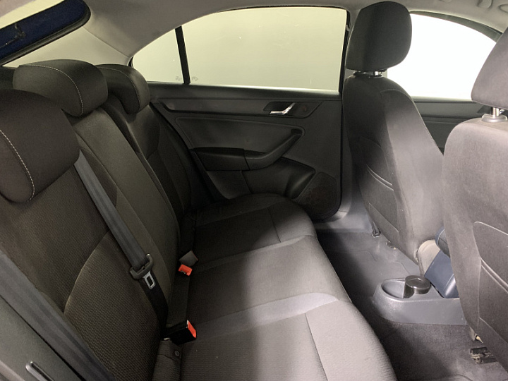 Skoda Rapid 1.6, 2014 года, Механика, ТЕМНО-СИНИЙ