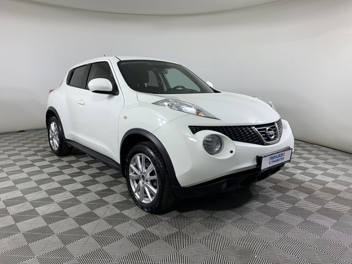 NISSAN Juke 1.6, 2013 года, Вариатор, БЕЛЫЙ
