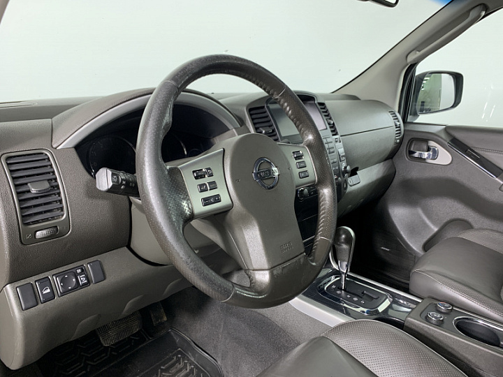 NISSAN Pathfinder 3, 2011 года, Автоматическая, СЕРО-СИРЕНЕВЫЙ
