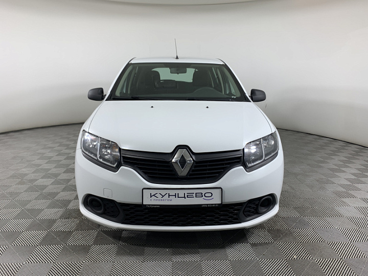 RENAULT Sandero 1.6, 2017 года, Механика, БЕЛЫЙ