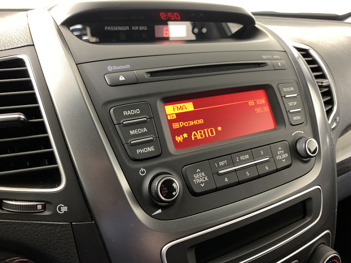 KIA Sorento 2.4, 2020 года, Автоматическая, Серебристый