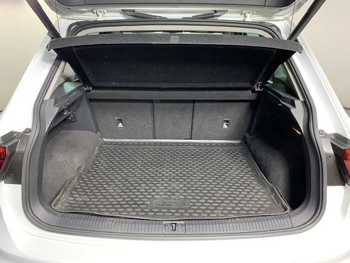 VOLKSWAGEN Tiguan 2, 2016 года, Робот, БЕЛЫЙ