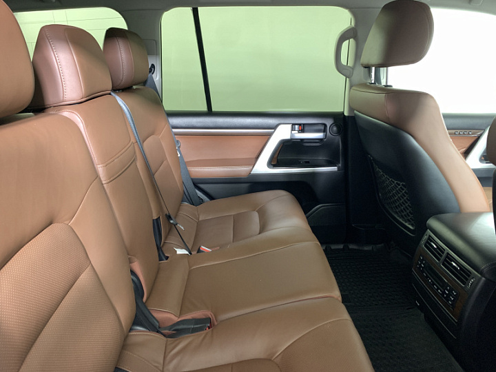TOYOTA Land Cruiser 4.5, 2016 года, Автоматическая, БЕЛЫЙ