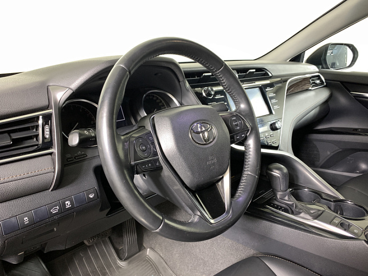 TOYOTA Camry 2.5, 2020 года, Автоматическая, ЧЕРНЫЙ