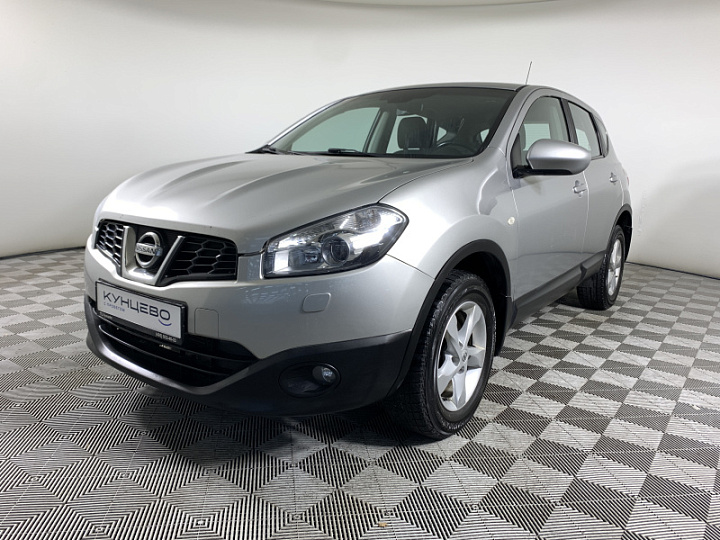 NISSAN Qashqai 1.6, 2013 года, Вариатор, Серебристый