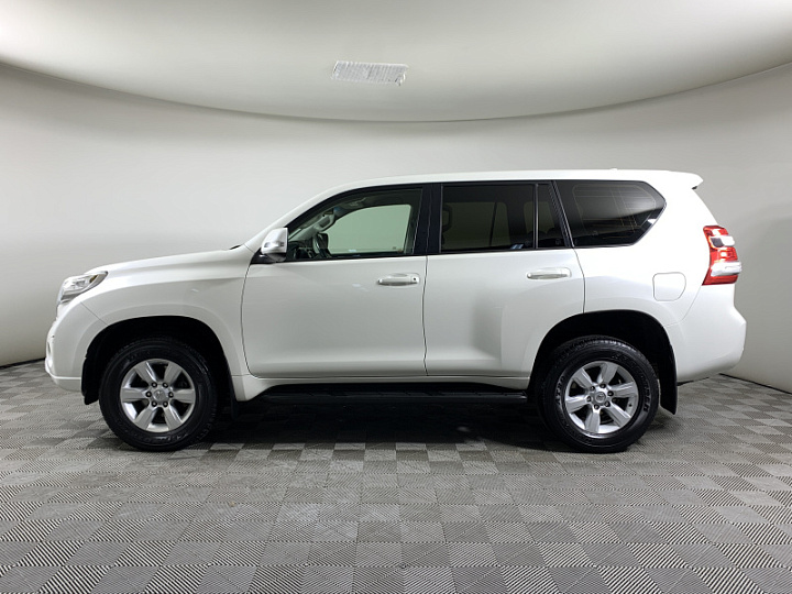 TOYOTA Land Cruiser Prado 2.8, 2017 года, Автоматическая, БЕЛЫЙ