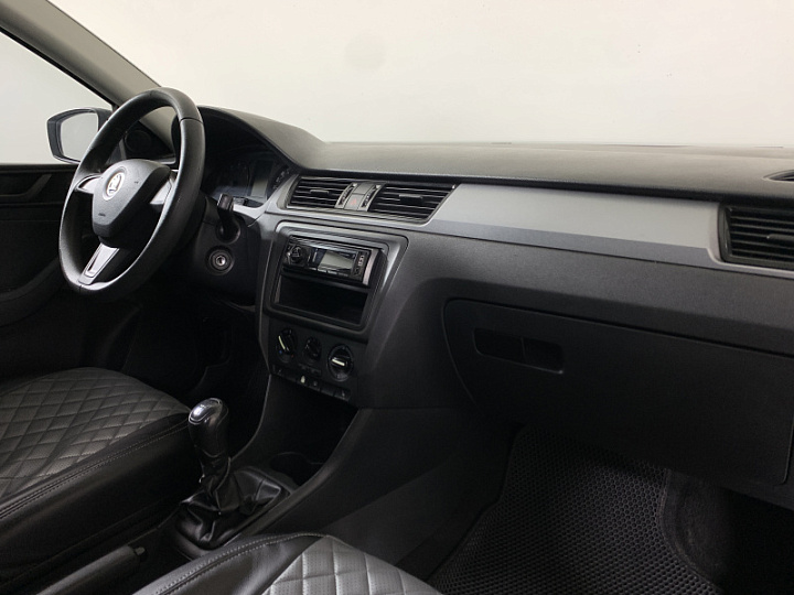 SKODA Rapid 1.2, 2014 года, Механика, БЕЛЫЙ