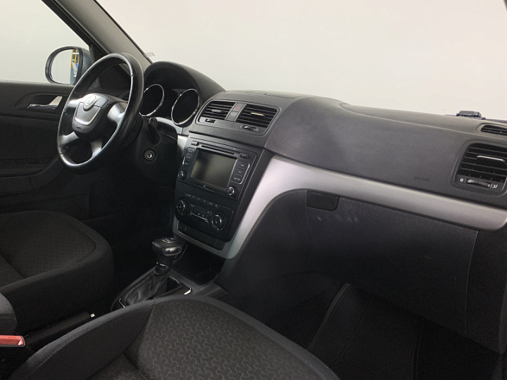 SKODA Yeti 1.2, 2012 года, Робот, СЕРЫЙ