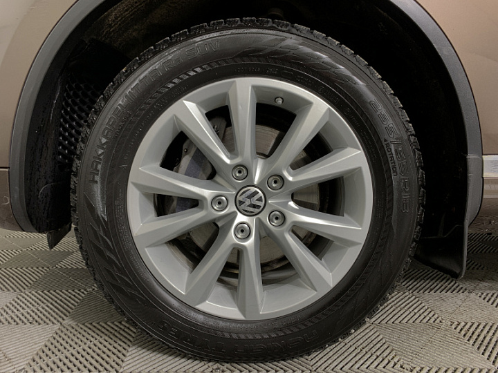 VOLKSWAGEN Touareg 3, 2014 года, Автоматическая, КОРИЧНЕВЫЙ