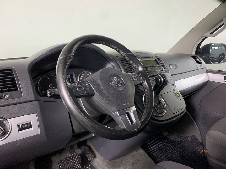 VOLKSWAGEN Multivan 2, 2010 года, Робот, КОРИЧНЕВЫЙ