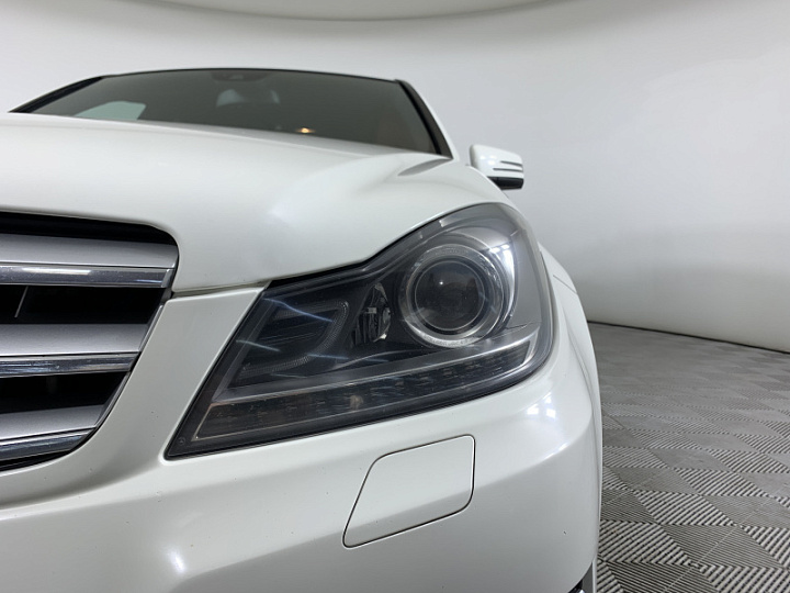 MERCEDES-BENZ C-Класс 180 1.8, 2012 года, Автоматическая, БЕЛЫЙ