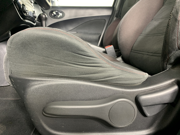 NISSAN Juke 1.6, 2014 года, Вариатор, ЧЕРНЫЙ