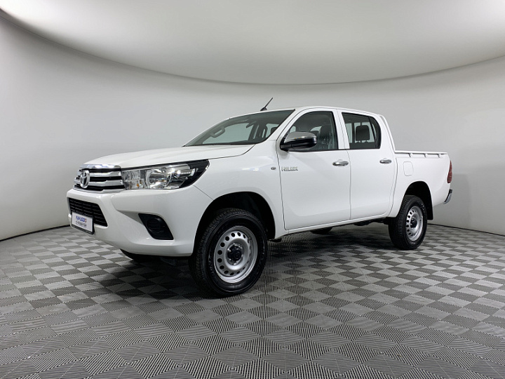 TOYOTA Hilux 2.4, 2022 года, Механика, БЕЛЫЙ
