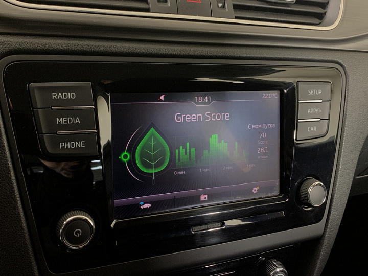 SKODA Rapid 1.4, 2018 года, Робот, Серебристый