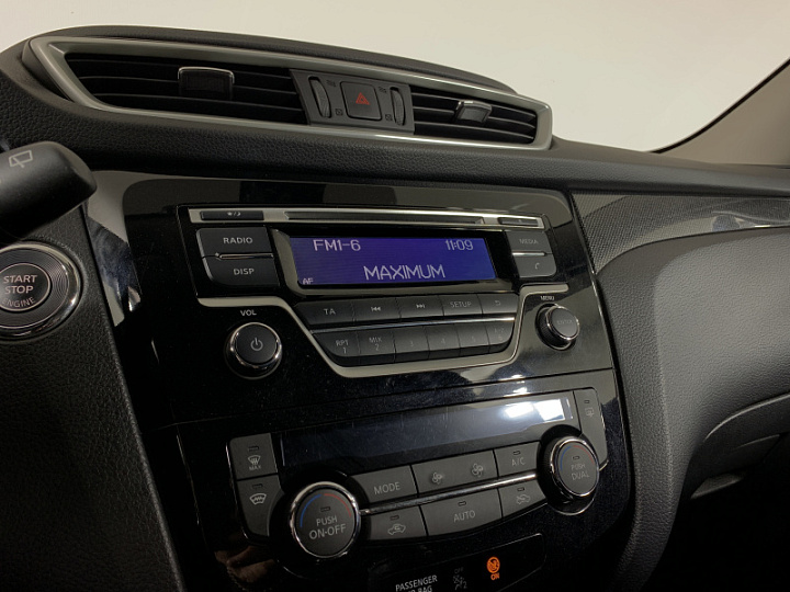 NISSAN X-Trail 2, 2016 года, Вариатор, ОЛИВКОВЫЙ