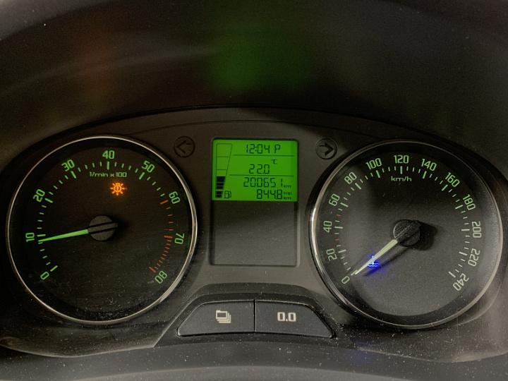 SKODA Fabia 1.6, 2010 года, Автоматическая, СЕРЫЙ