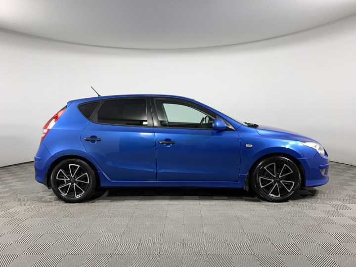 HYUNDAI i30 1.6, 2010 года, Механика, СИНИЙ