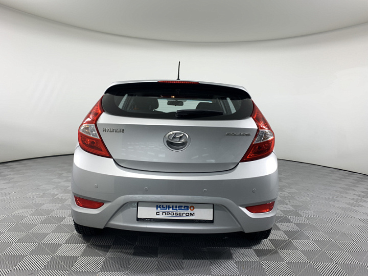HYUNDAI Solaris 1.4, 2013 года, Автоматическая, Серебристый