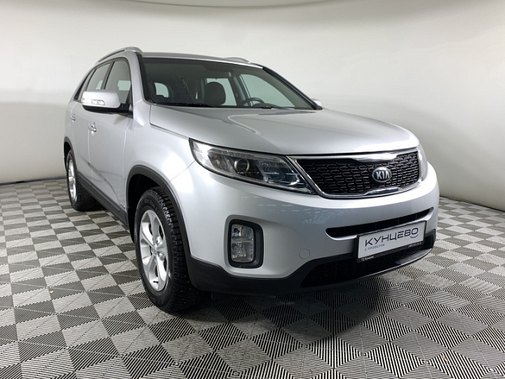 KIA Sorento 2.4, 2020 года, Автоматическая, Серебристый