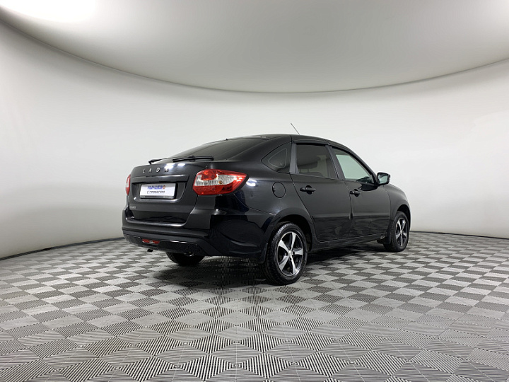 Lada Granta 1.6, 2019 года, Механика, ЧЕРНЫЙ
