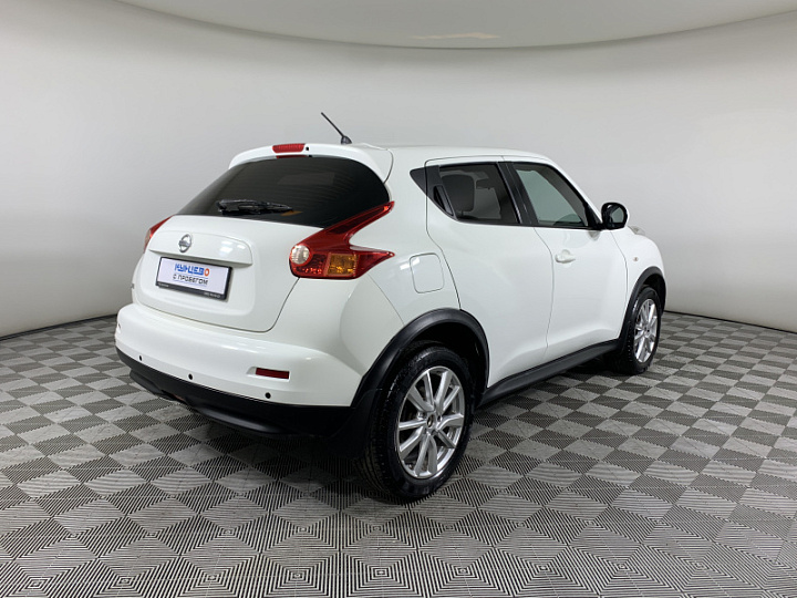 NISSAN Juke 1.6, 2013 года, Вариатор, БЕЛЫЙ