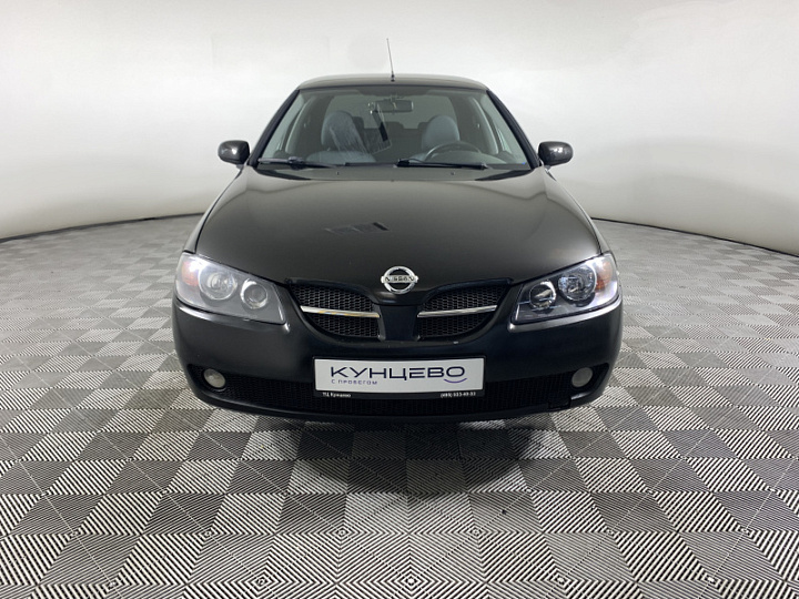 Nissan Almera 1.5, 2005 года, Механика, Черный