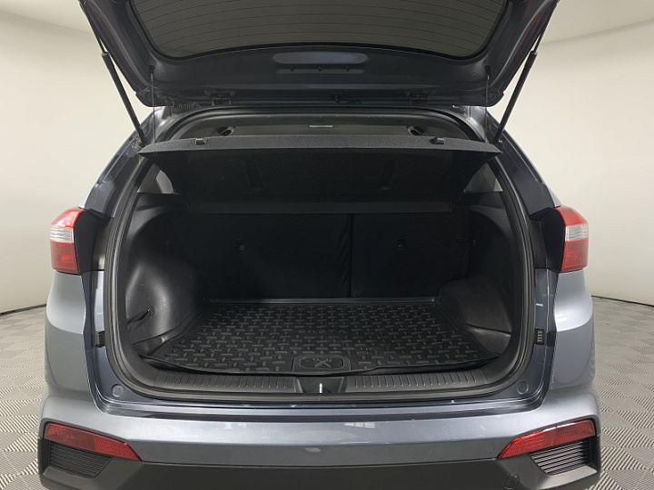 HYUNDAI Creta 1.6, 2020 года, Механика, СЕРЫЙ