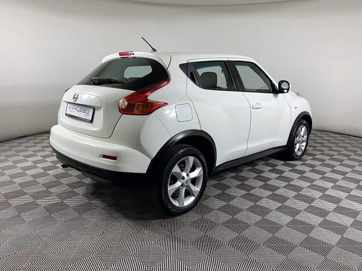 NISSAN Juke 1.6, 2012 года, Вариатор, БЕЛЫЙ