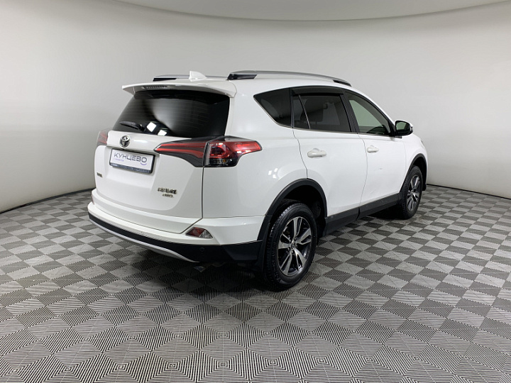 TOYOTA RAV4 2, 2015 года, Вариатор, БЕЛЫЙ