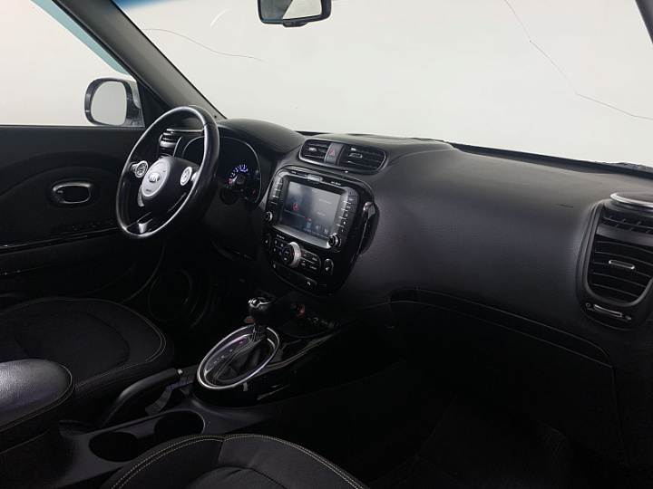 KIA Soul 1.6, 2016 года, Автоматическая, Серый