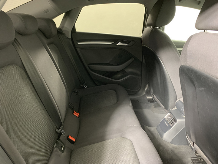 AUDI A3 1.4, 2016 года, Робот, БЕЛЫЙ