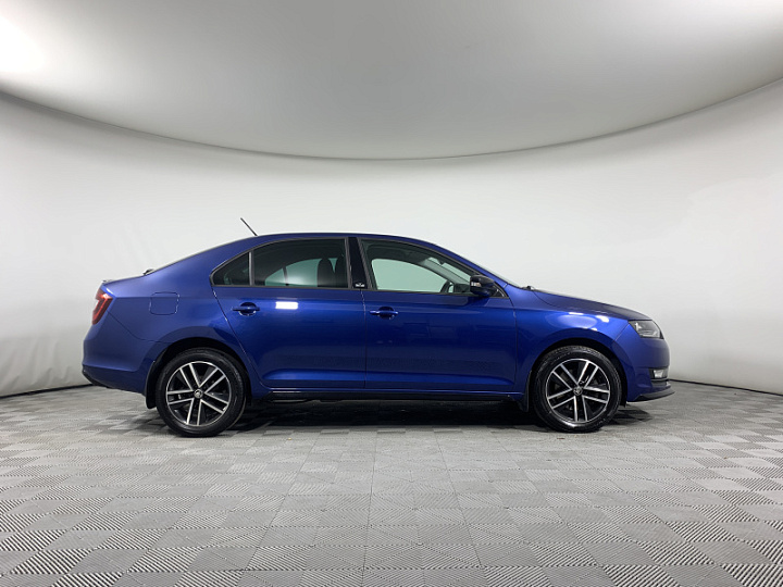 SKODA Rapid 1.6, 2018 года, Автоматическая, ЯРКО-СИНИЙ